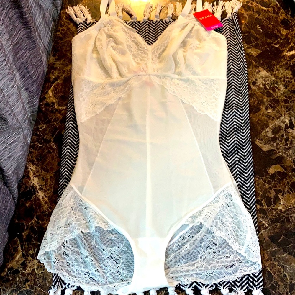 Spanx Body suit NWT